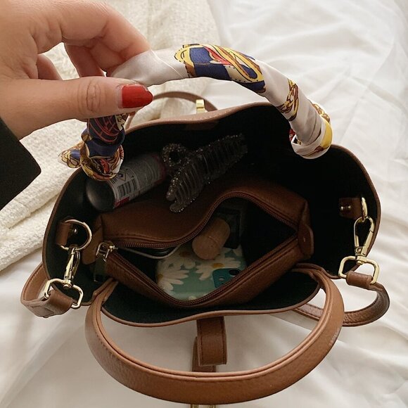 Brown Elegant Women's Bow Decor Old Money Mini Handle Bag - Picture 5 of 7